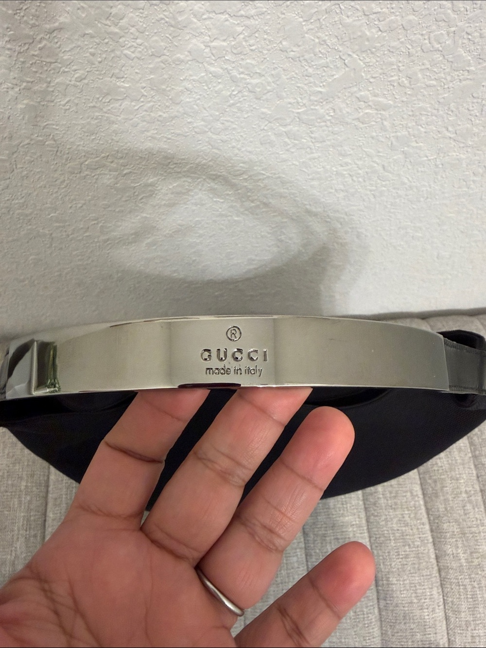 Gucci Classic Black Hobo Shoulder Bag - Picture 7 of 10